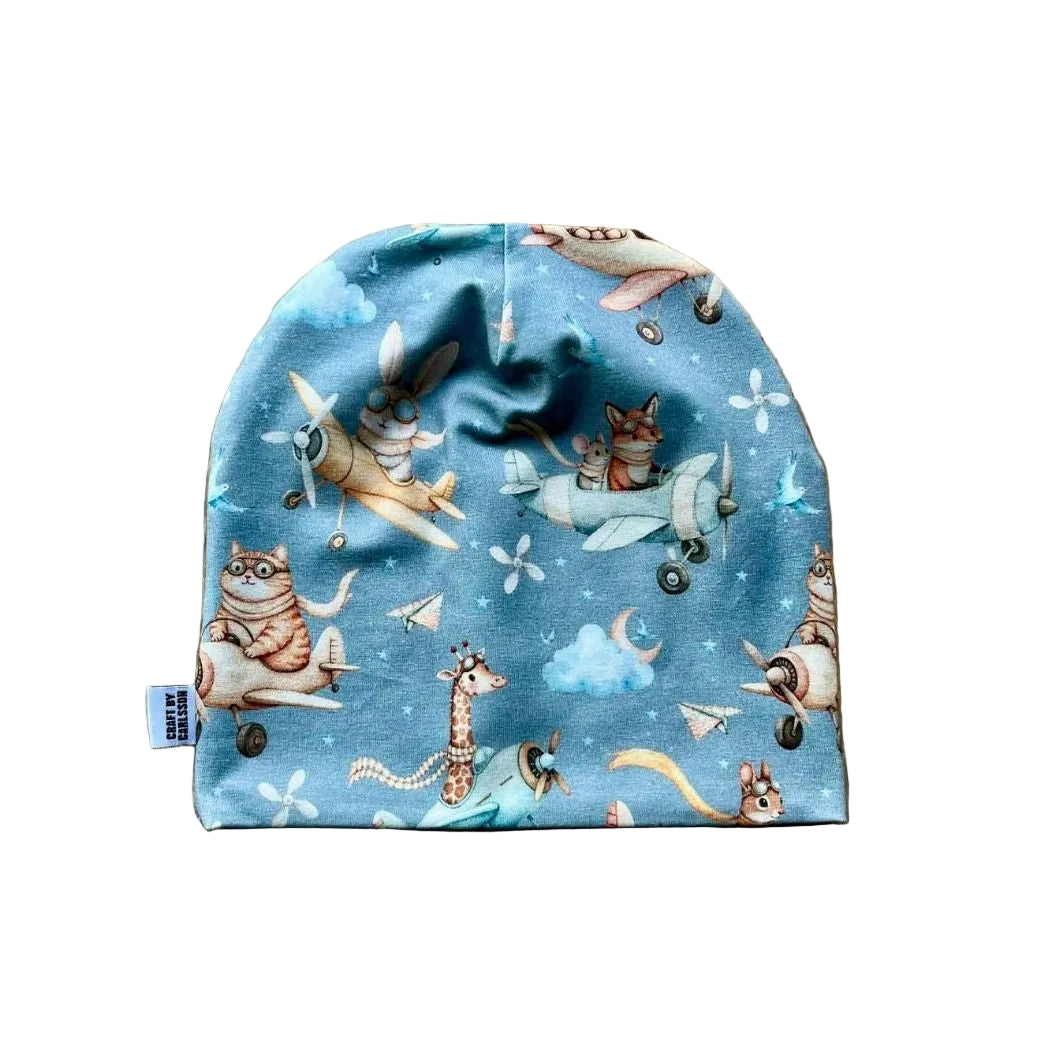 Mössa, med söta flygande djur| stl 40-50, nyfödd-4år| ekologisk bomull