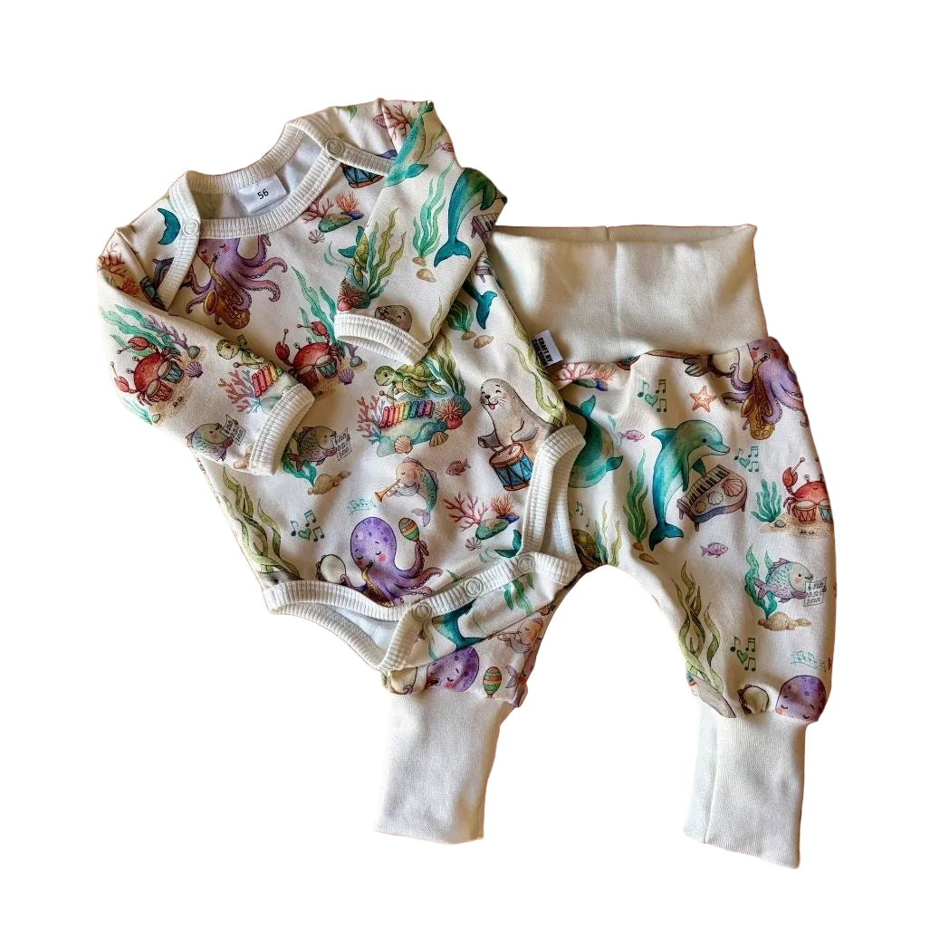 havets alla djur-fiskar-body-haremsbyxa-ekologisk-bomull